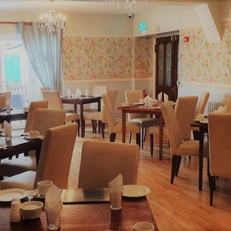 Danagher'S Hotel Cong Luaran gambar